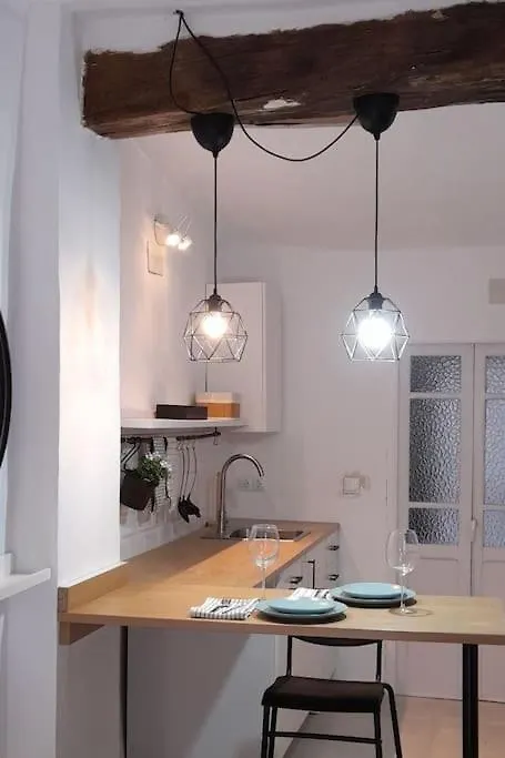 Estudio Con Encanto Ubrique Wifi 0*,  Spain